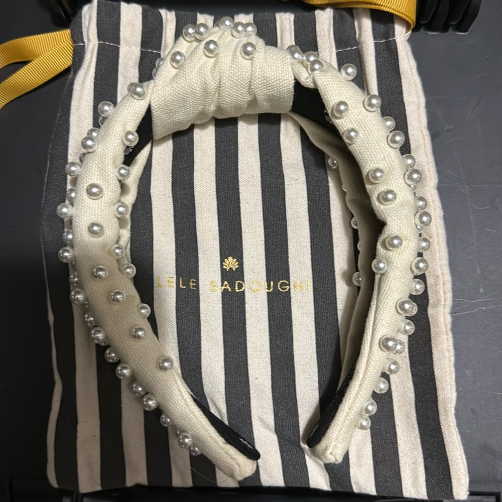 Lele Sadoughi pearl cream headband